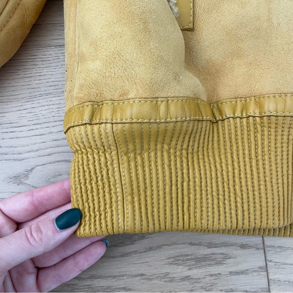 Arj The Pluto Reversible Shearling Jacket In Saff… - image 8